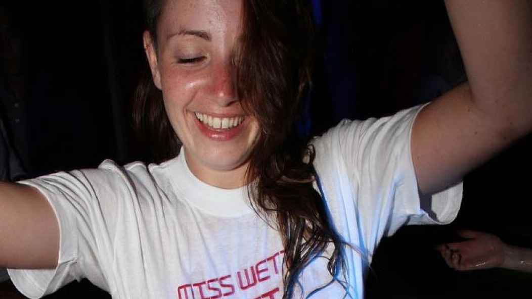 Bar Crawl Frolics 16