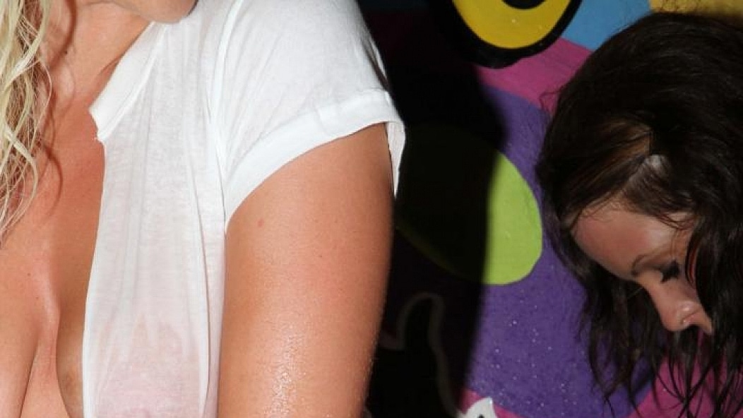 Wet T-Shirt Competition 34