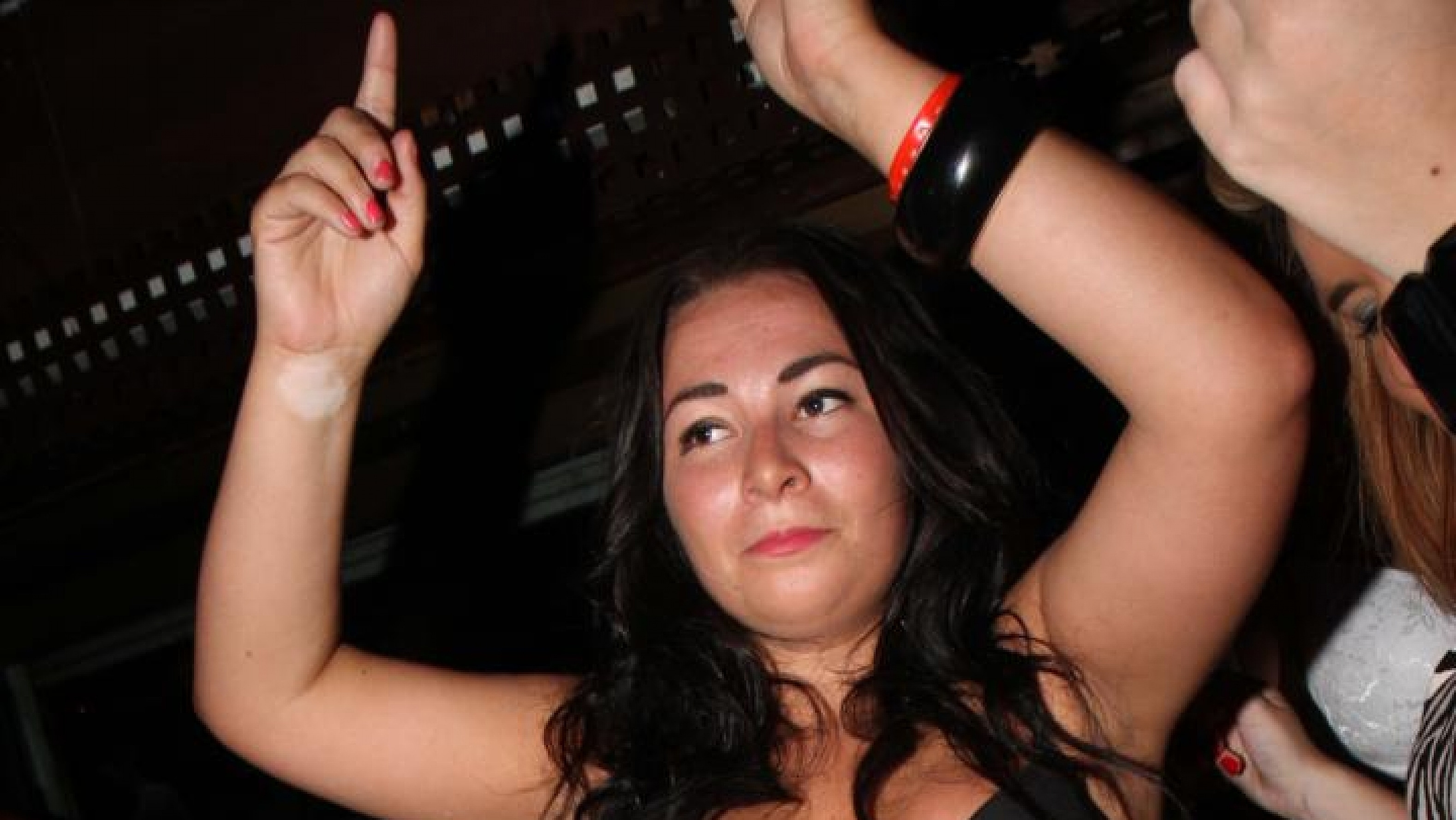 Bar Crawl Frolics 28 | Real Girls Gone Bad