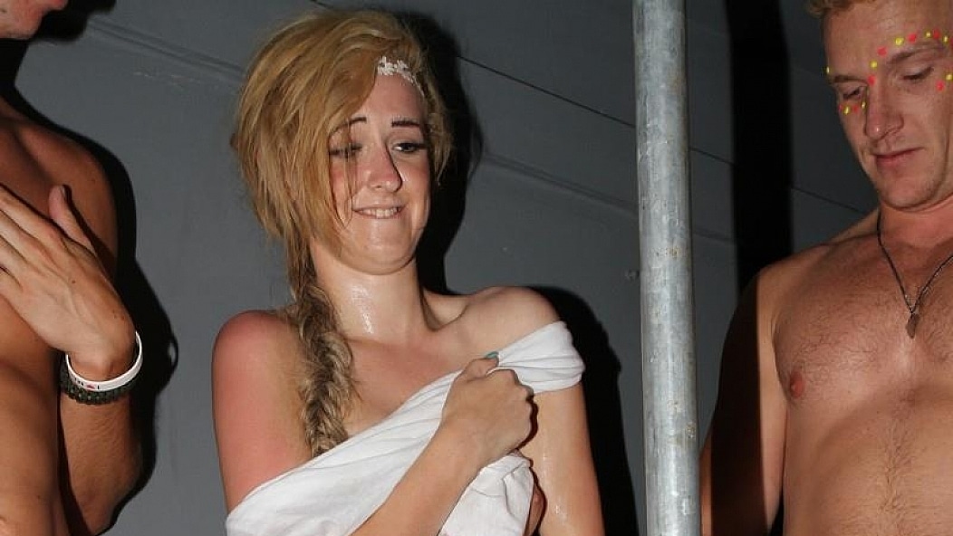 Bar Crawl Frolics 77